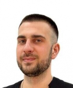 Макаров Павел Саргисович стоматолог