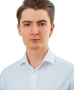 Кирилин Максим Михайлович стоматолог