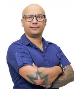 Иванов Дмитрий Евгеньевич пластический хирург